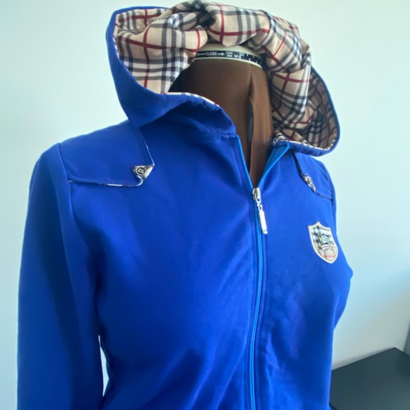 💙🤍❤️🖤BURBERRY💙🤍❤️🖤Check-hood drawstring hoodie .Size XL. - Picture 7 of 12